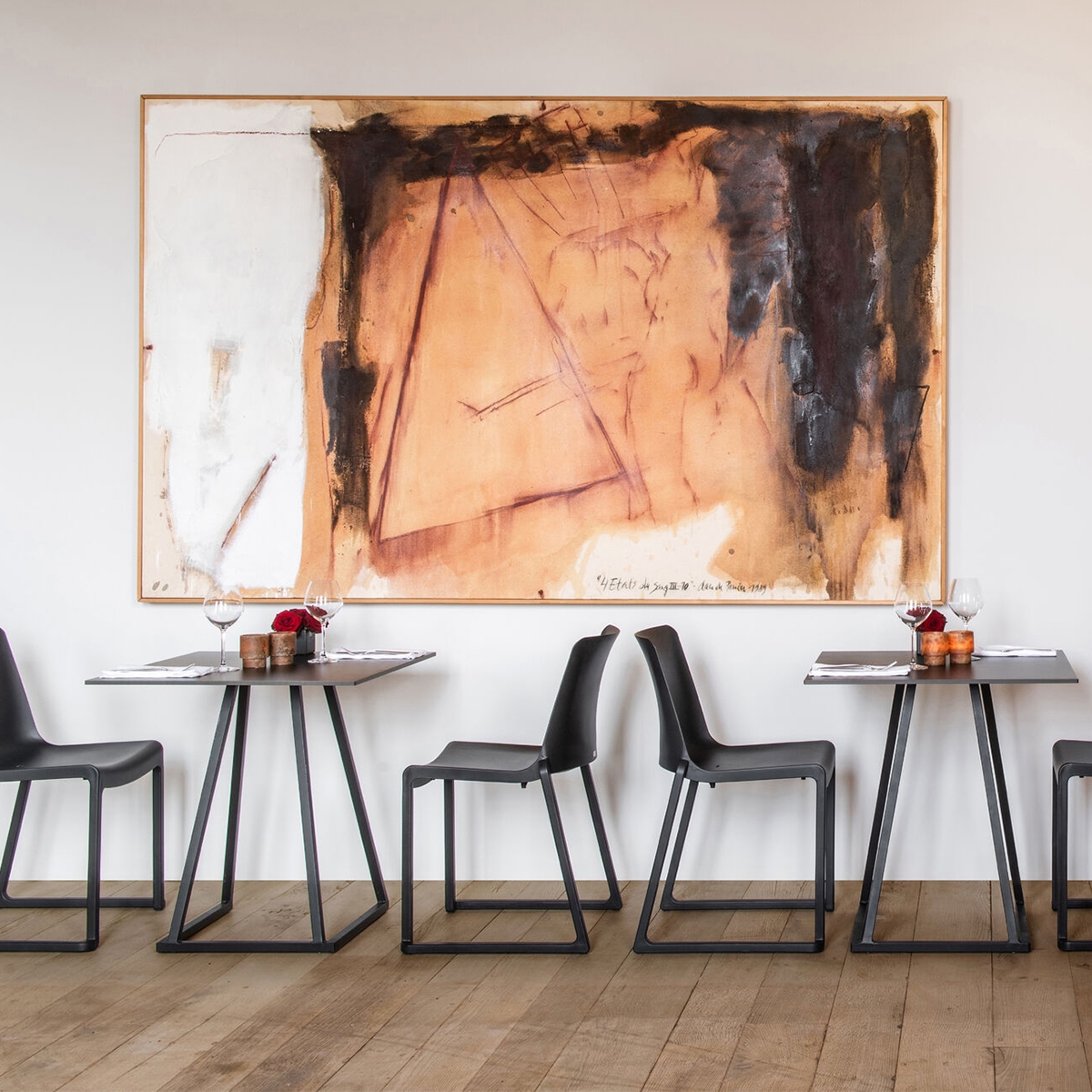 Dallas Round Bistro Table - Black
