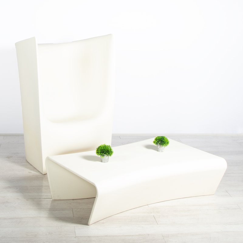 Pia Table White