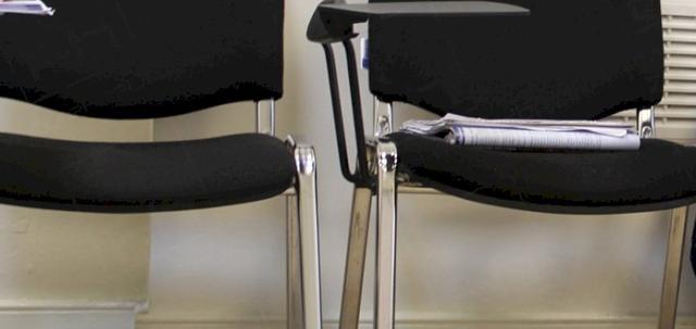 English School Lecture https://mill-media.s3.eu-west-2.amazonaws.com/furniture-hire-uk/article_additional/english-school-3/english-school-3-740x350.jpg - Lecture chairs are the perfect product for lectures or seminars. (HC05)
