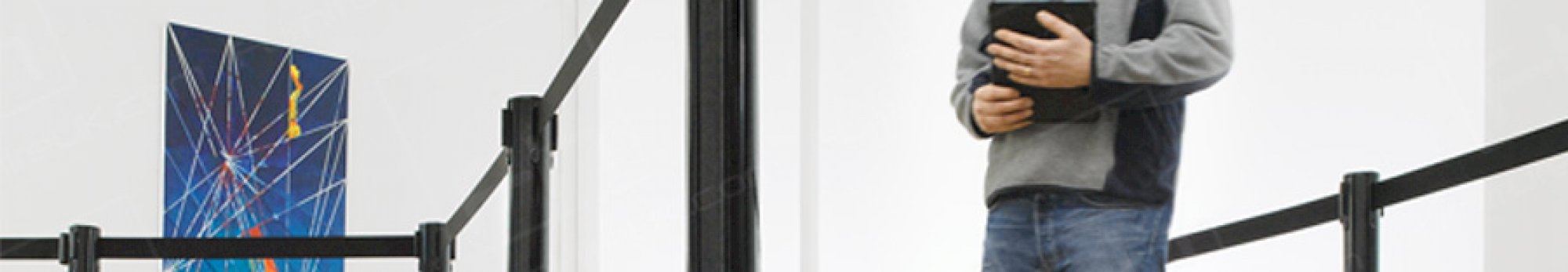 stretch barriers black